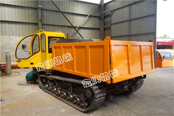 3噸橡膠履帶運(yùn)輸車(chē)